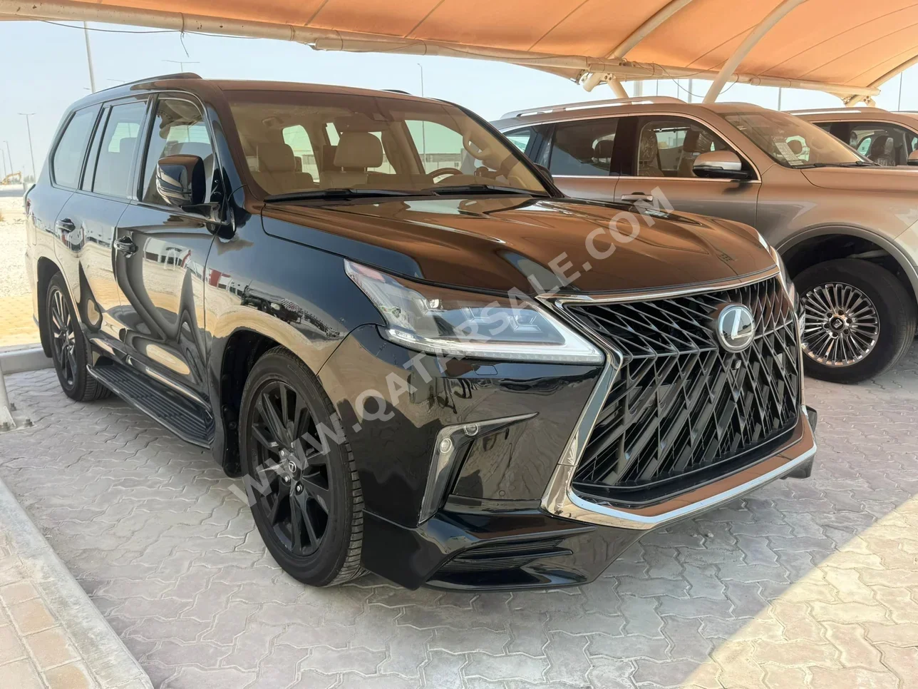 لكزس  ال اكس  570 اس بلاك ايديشن  2019  اوتوماتيك  106,000 كم  8 سلندر  دفع رباعي  اس يو في  أسود