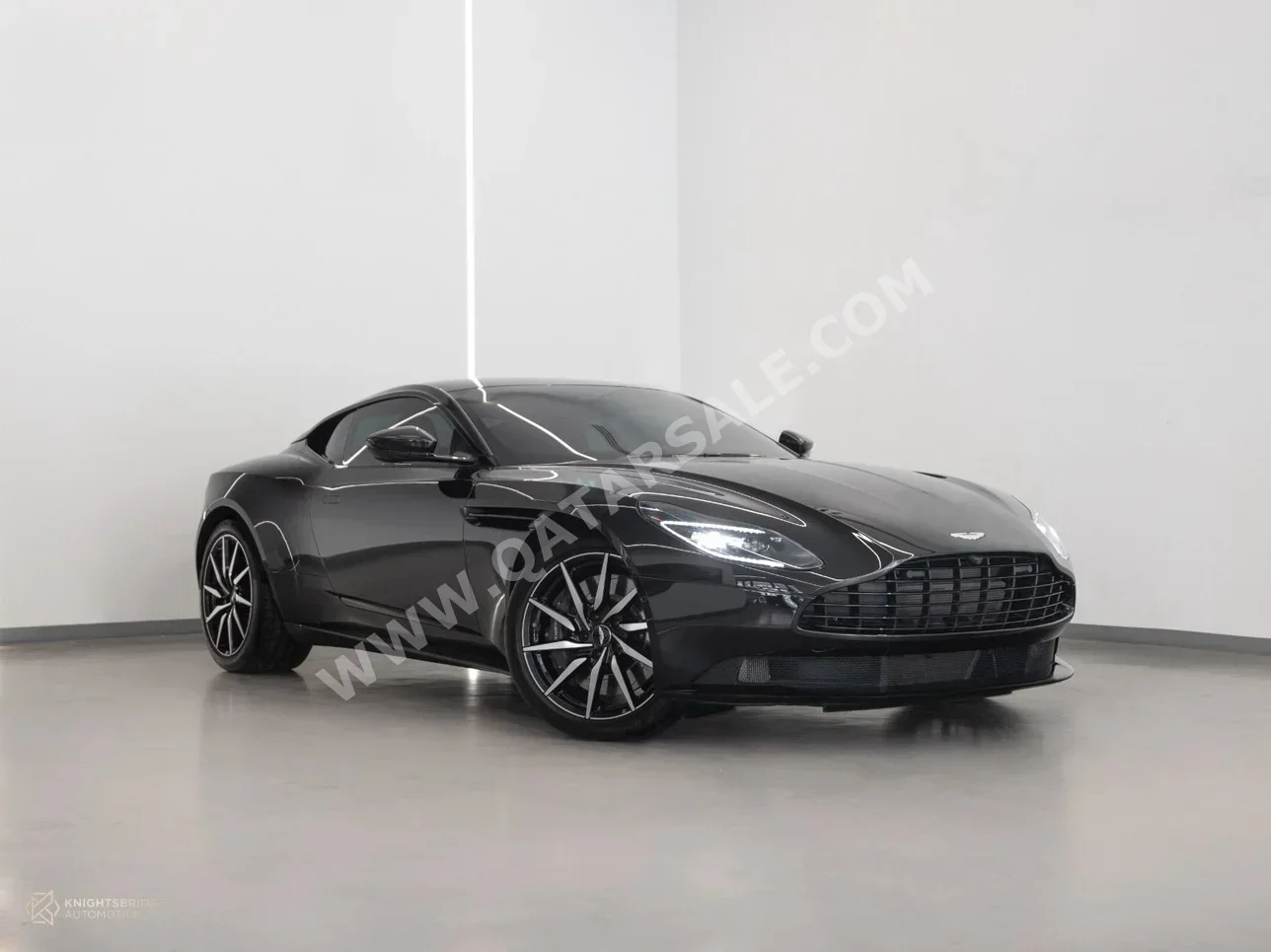 Aston Martin  DB  11  2020  Automatic  14,700 Km  8 Cylinder  Rear Wheel Drive (RWD)  Coupe / Sport  Black  With Warranty
