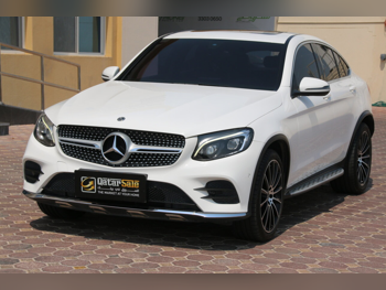 Mercedes-Benz  GLC  250  2018  Automatic  94,000 Km  4 Cylinder  All Wheel Drive (AWD)  SUV  White