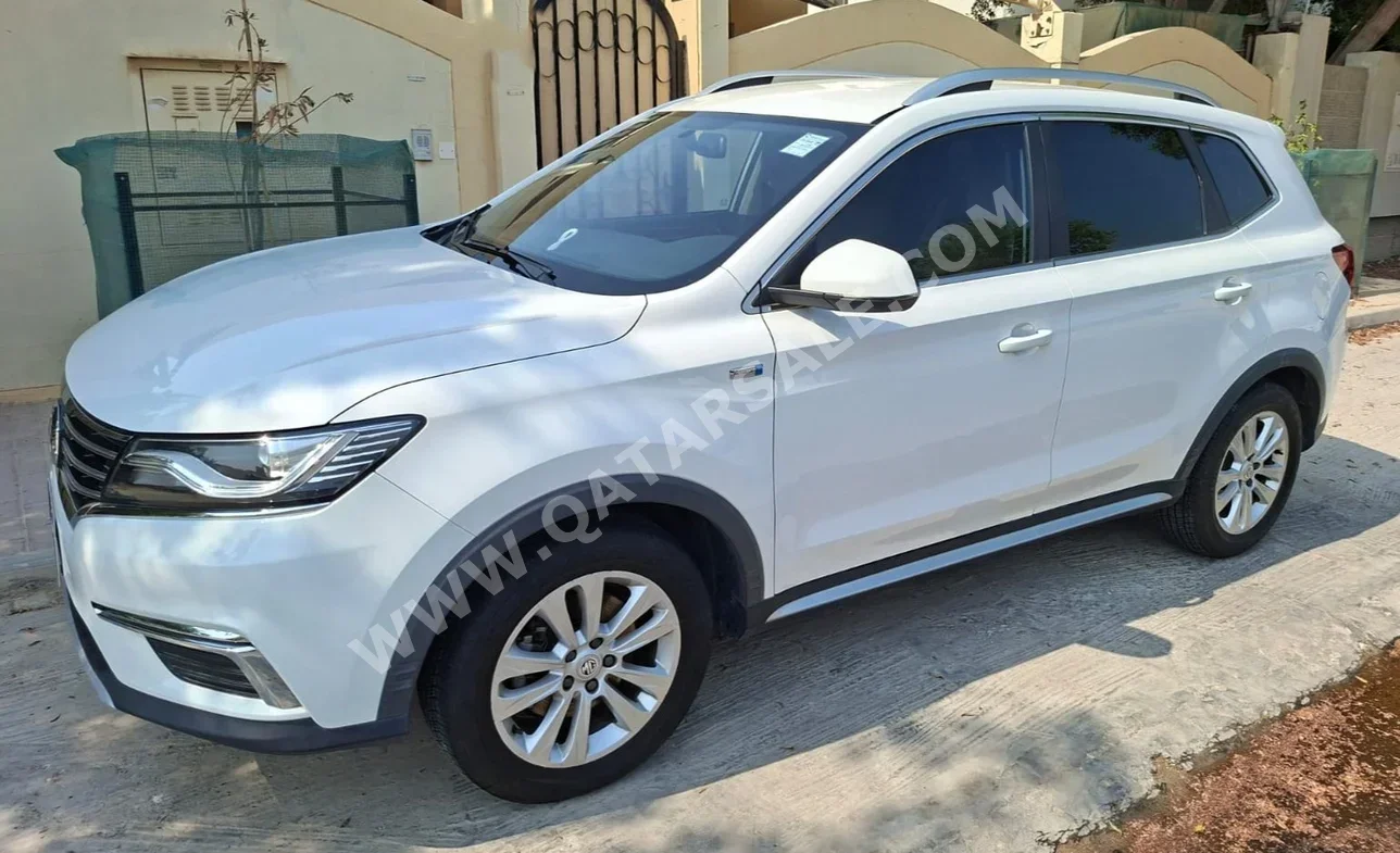 ام جي  ار اكس 5  2022  اوتوماتيك  83,000 كم  4 سلندر  سحب امامي  اس يو في  أبيض  تحت الضمان