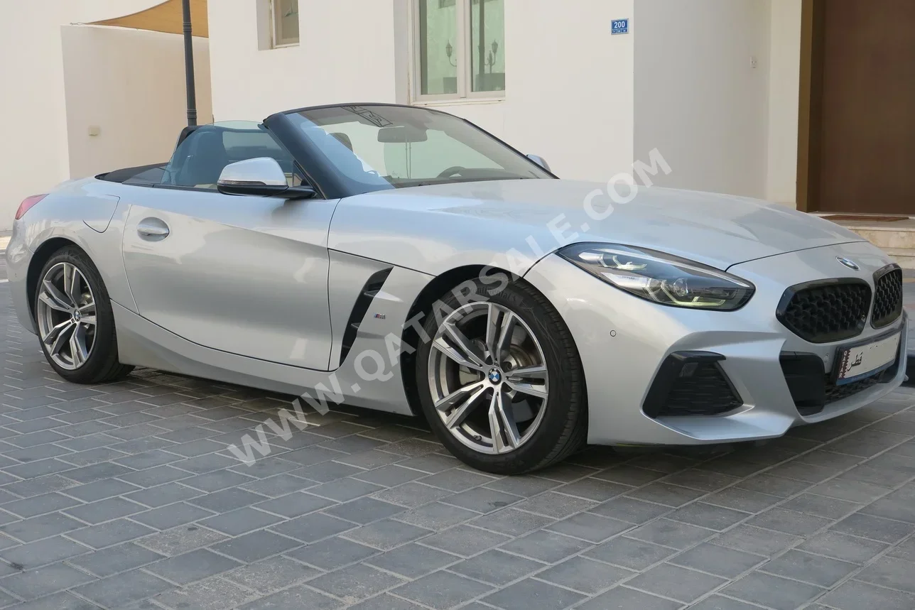 BMW  Z-Series  4 20i  2020  Automatic  83,000 Km  4 Cylinder  Rear Wheel Drive (RWD)  Convertible  Silver