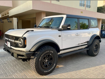 Ford  Bronco  Wild Trak  2021  Automatic  75,000 Km  6 Cylinder  Four Wheel Drive (4WD)  SUV  White  With Warranty