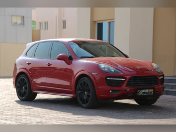 Porsche  Cayenne  GTS  2013  Automatic  135,000 Km  8 Cylinder  Four Wheel Drive (4WD)  SUV  Red