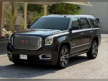 GMC  Yukon  Denali  2017  Automatic  62,000 Km  8 Cylinder  Four Wheel Drive (4WD)  SUV  Dark Gray