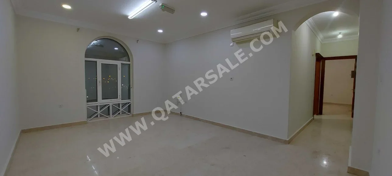 2 غرف نوم  شقة  للايجار  في أم صلال -  أم صلال علي  غير مفروشة