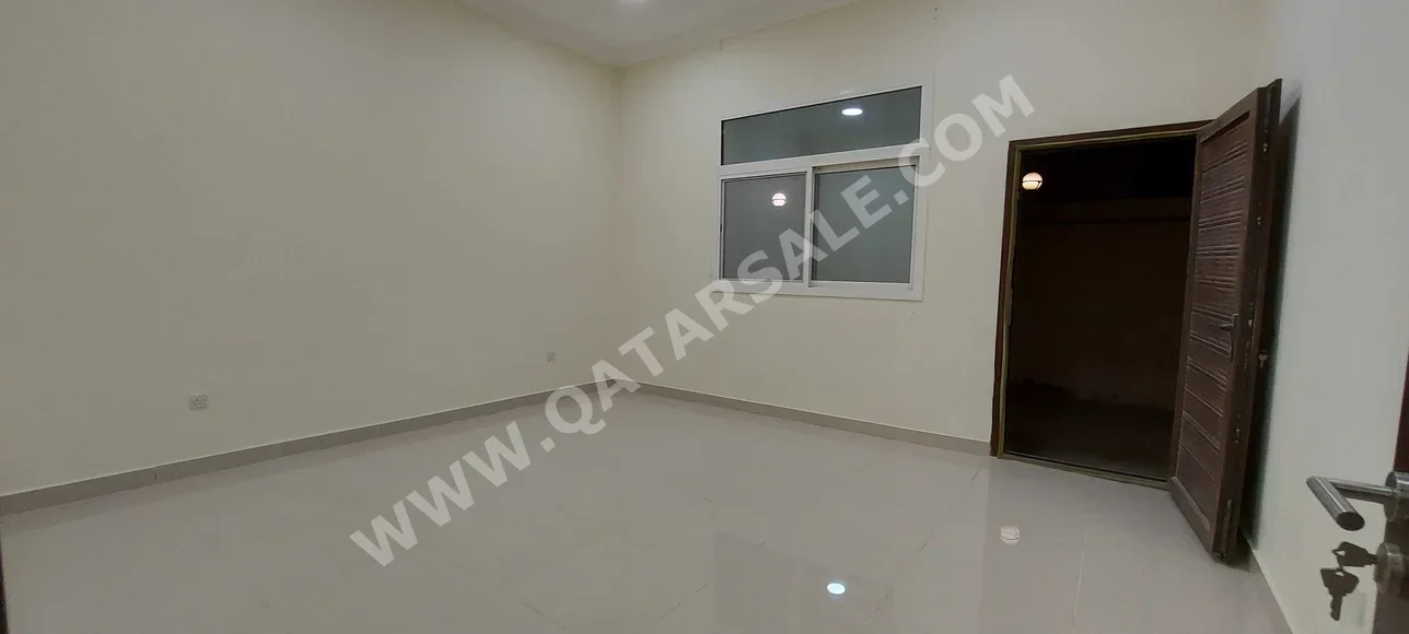 1 غرف نوم  شقة  للايجار  في أم صلال -  أم صلال علي  غير مفروشة