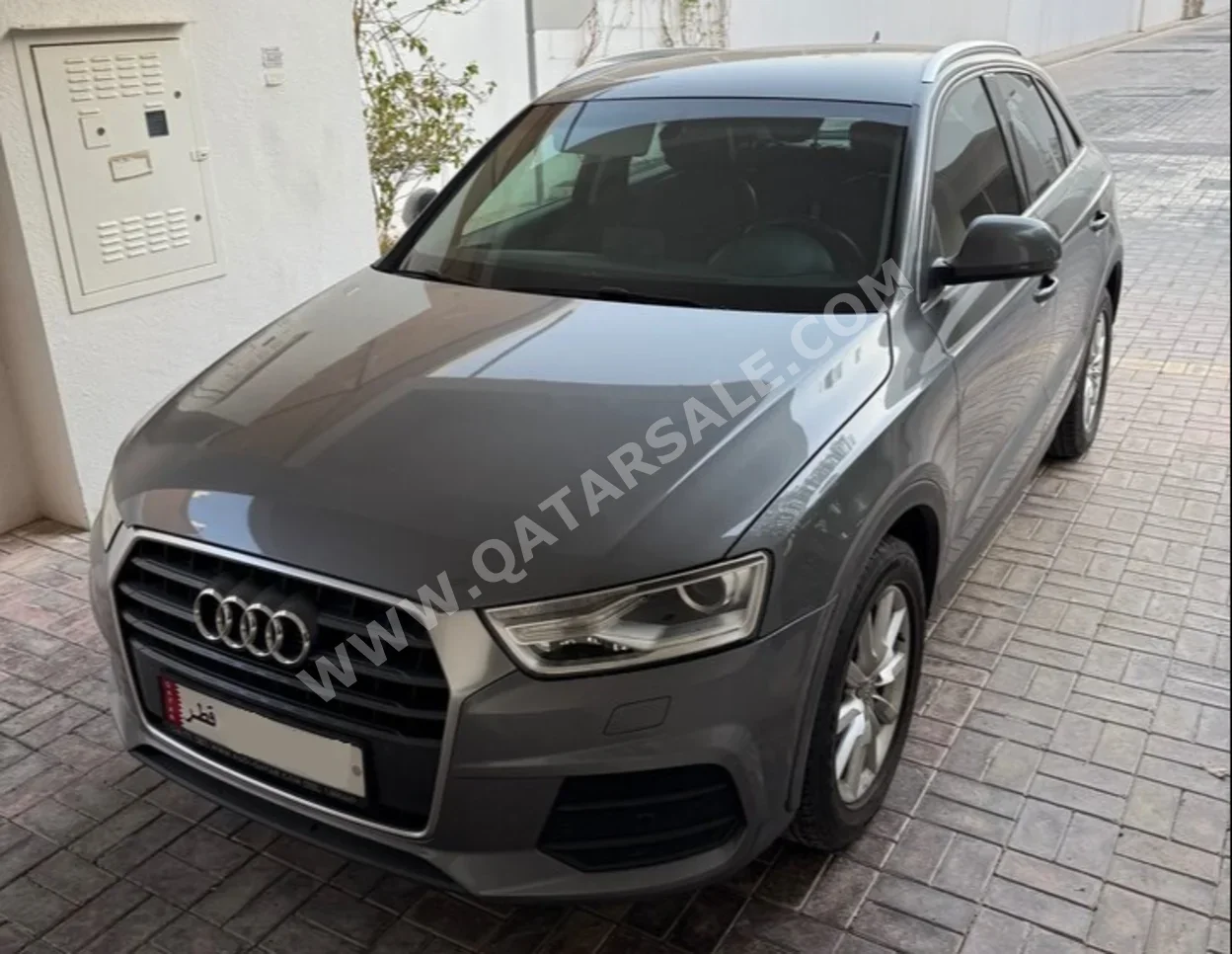 Audi  Q3  3.0 TFSI  2017  Automatic  83,000 Km  4 Cylinder  All Wheel Drive (AWD)  SUV  Silver