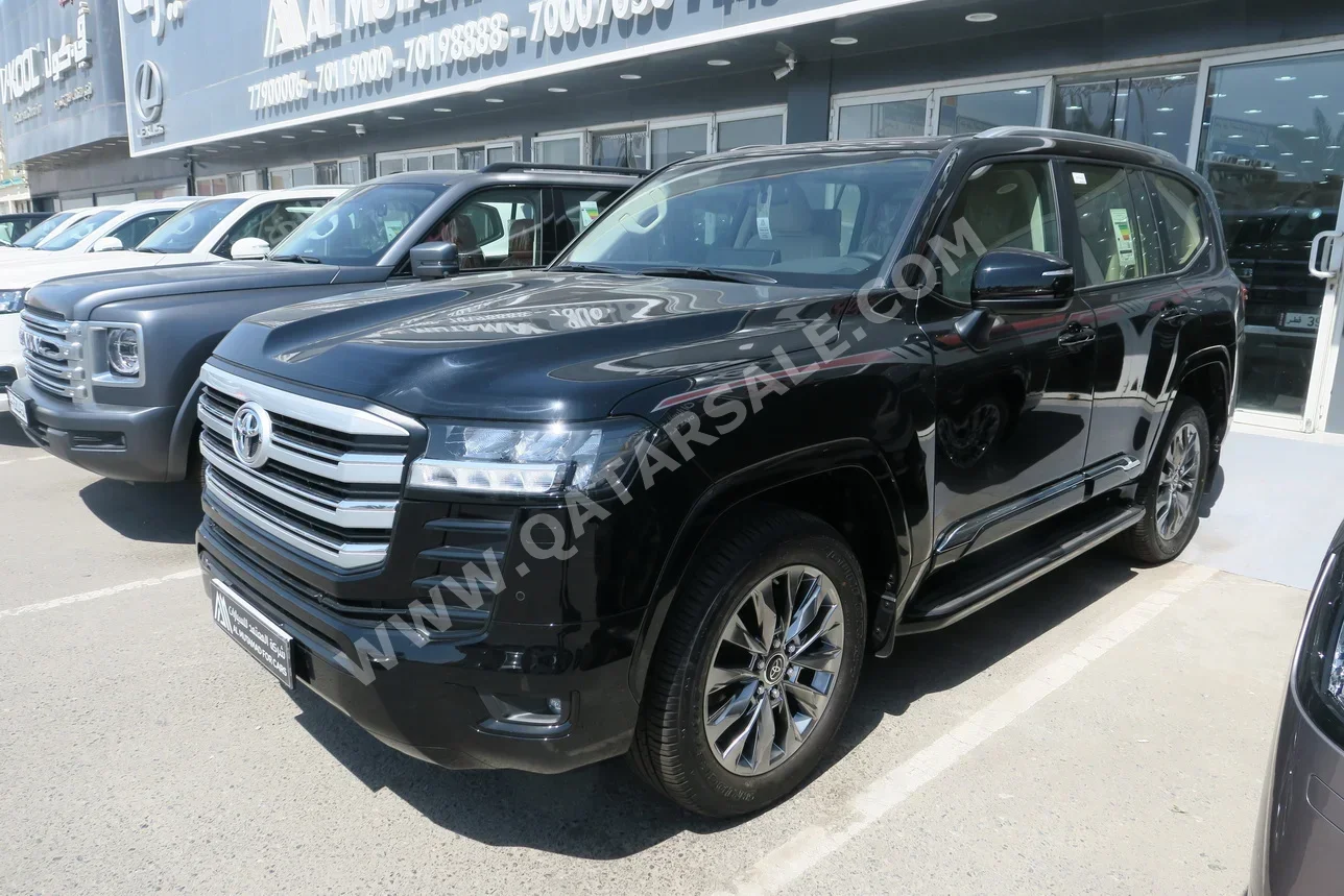 Toyota  Land Cruiser  GXR  2025  Automatic  0 Km  6 Cylinder  Four Wheel Drive (4WD)  SUV  Black  With Warranty