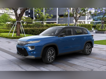 Toyota  Urban Cruiser  4 Cylinder  SUV ( AWD )  Blue  2024