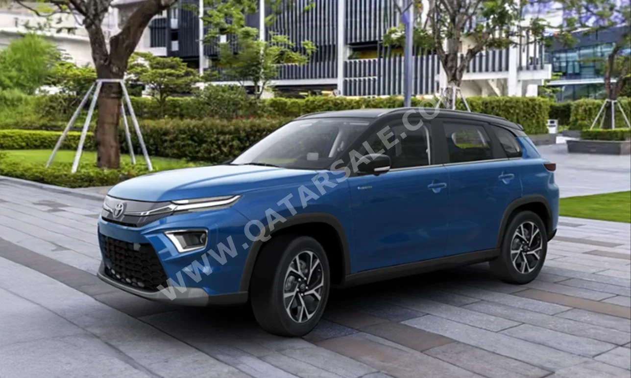 Toyota  Urban Cruiser  4 Cylinder  SUV ( AWD )  Blue  2024