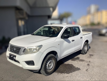 نيسان  نافارا  2019  عادي  169,000 كم  4 سلندر  دفع خلفي  بيكب  أبيض