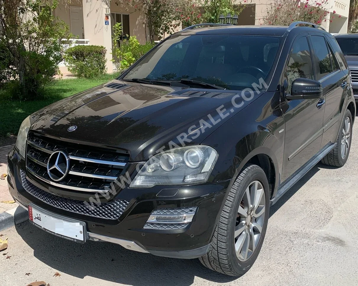 Mercedes-Benz  ML  500  2011  Automatic  58,850 Km  8 Cylinder  Four Wheel Drive (4WD)  SUV  Black