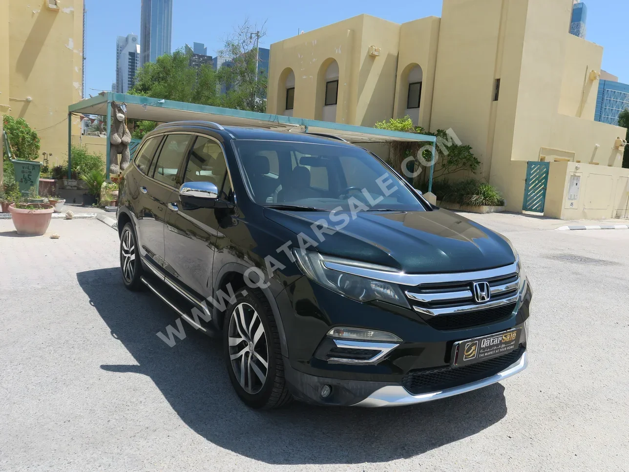 Honda  Pilot  Touring  2017  Automatic  98,000 Km  6 Cylinder  Four Wheel Drive (4WD)  SUV  Olive Green  With Warranty
