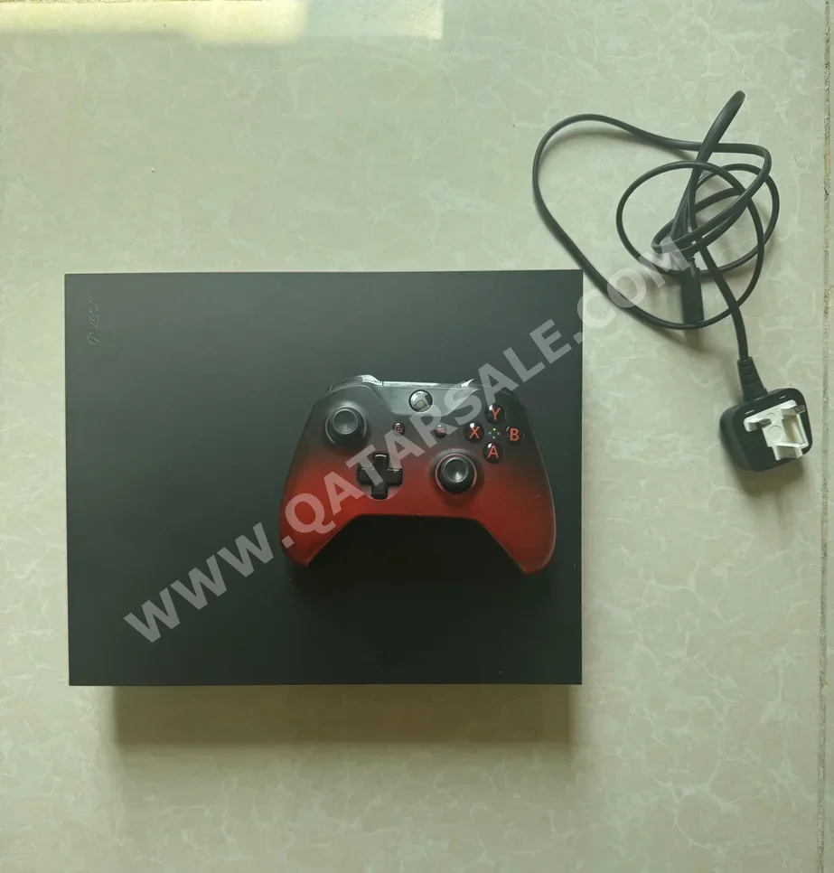 Video Games Consoles - Microsoft  - Xbox One X  - 1 TB