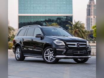 مرسيدس - بنز  جي ال  500  2014  اوتوماتيك  110,000 كم  8 سلندر  دفع رباعي  اس يو في  أسود