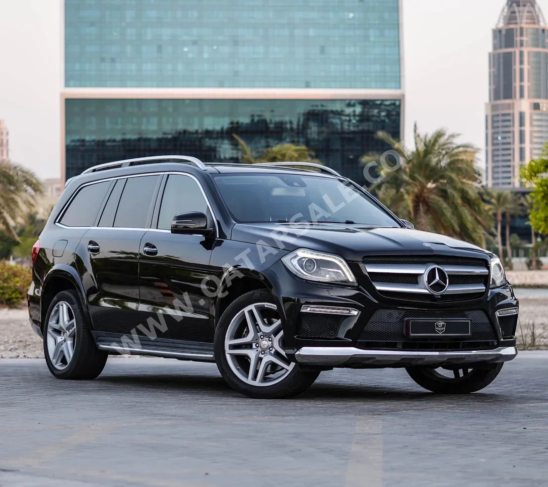 Mercedes-Benz  GL  500  2014  Automatic  110,000 Km  8 Cylinder  Four Wheel Drive (4WD)  SUV  Black  With Warranty