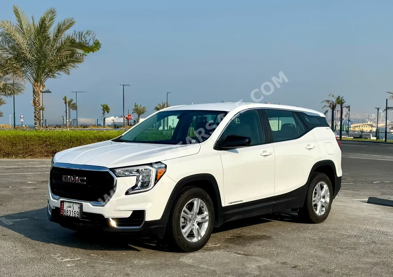 GMC  Terrain  SLE  2022  Automatic  36,000 Km  4 Cylinder  Four Wheel Drive (4WD)  SUV  White