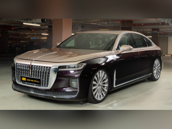 Hongqi  H9  2023  Automatic  7,500 Km  6 Cylinder  Front Wheel Drive (FWD)  Sedan  Purple  With Warranty