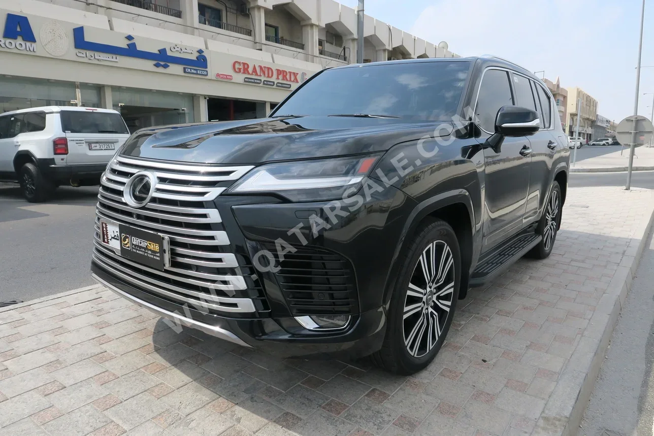 Lexus  LX  600 Luxury  2024  Automatic  34,000 Km  6 Cylinder  Four Wheel Drive (4WD)  SUV  Black  With Warranty