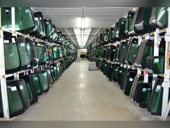Car Parts - All Cars  -  - Body Parts & Mirrors  - Japan  -Part Number: auto glass