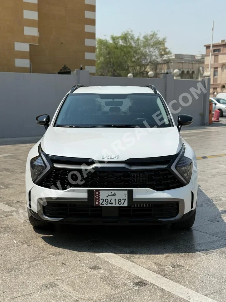 Kia  Sportage  SUV ( AWD )  White  2026