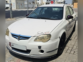 بروتون  بيرسونا  2009  اوتوماتيك  163,000 كم  4 سلندر  سحب امامي  سيدان  أبيض
