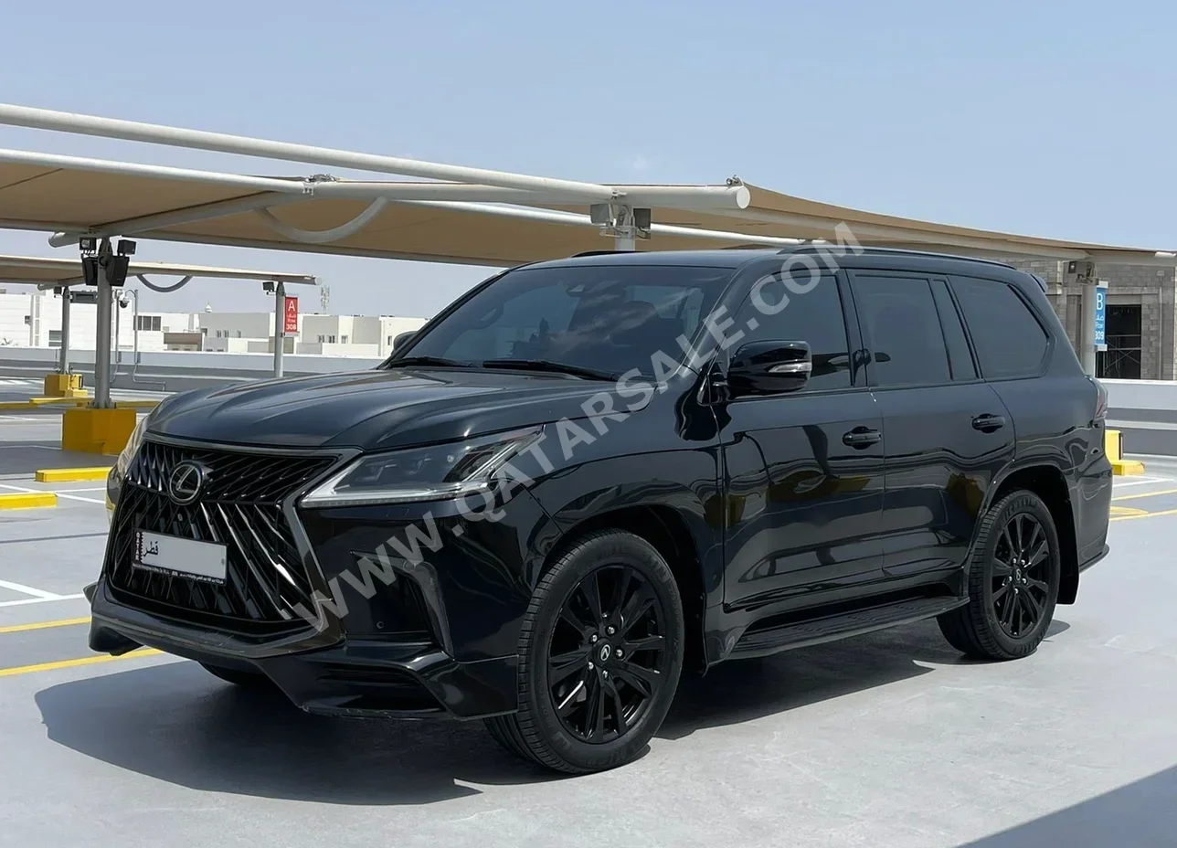 Lexus  LX  570  2018  Automatic  270,000 Km  8 Cylinder  Four Wheel Drive (4WD)  SUV  Black