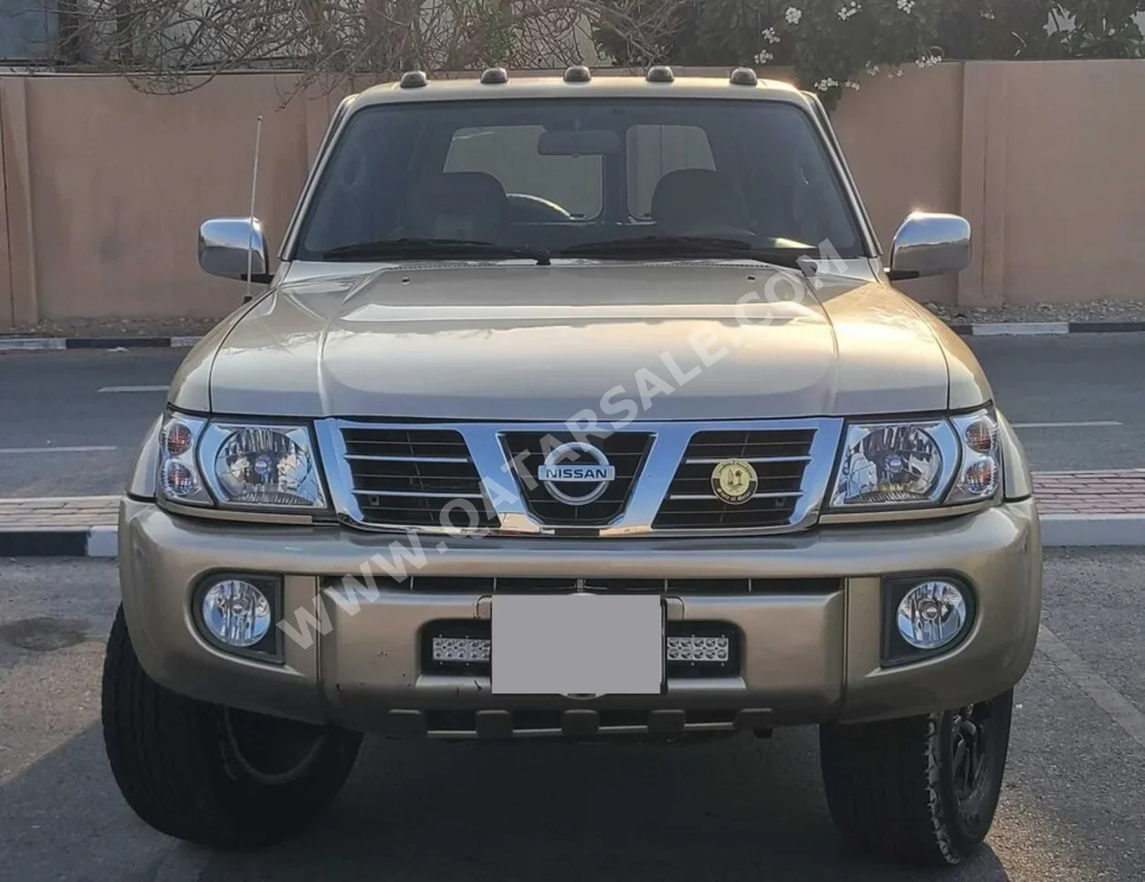 Nissan  Patrol  Super Safari  2002  Automatic  220,000 Km  6 Cylinder  Four Wheel Drive (4WD)  SUV  Gold