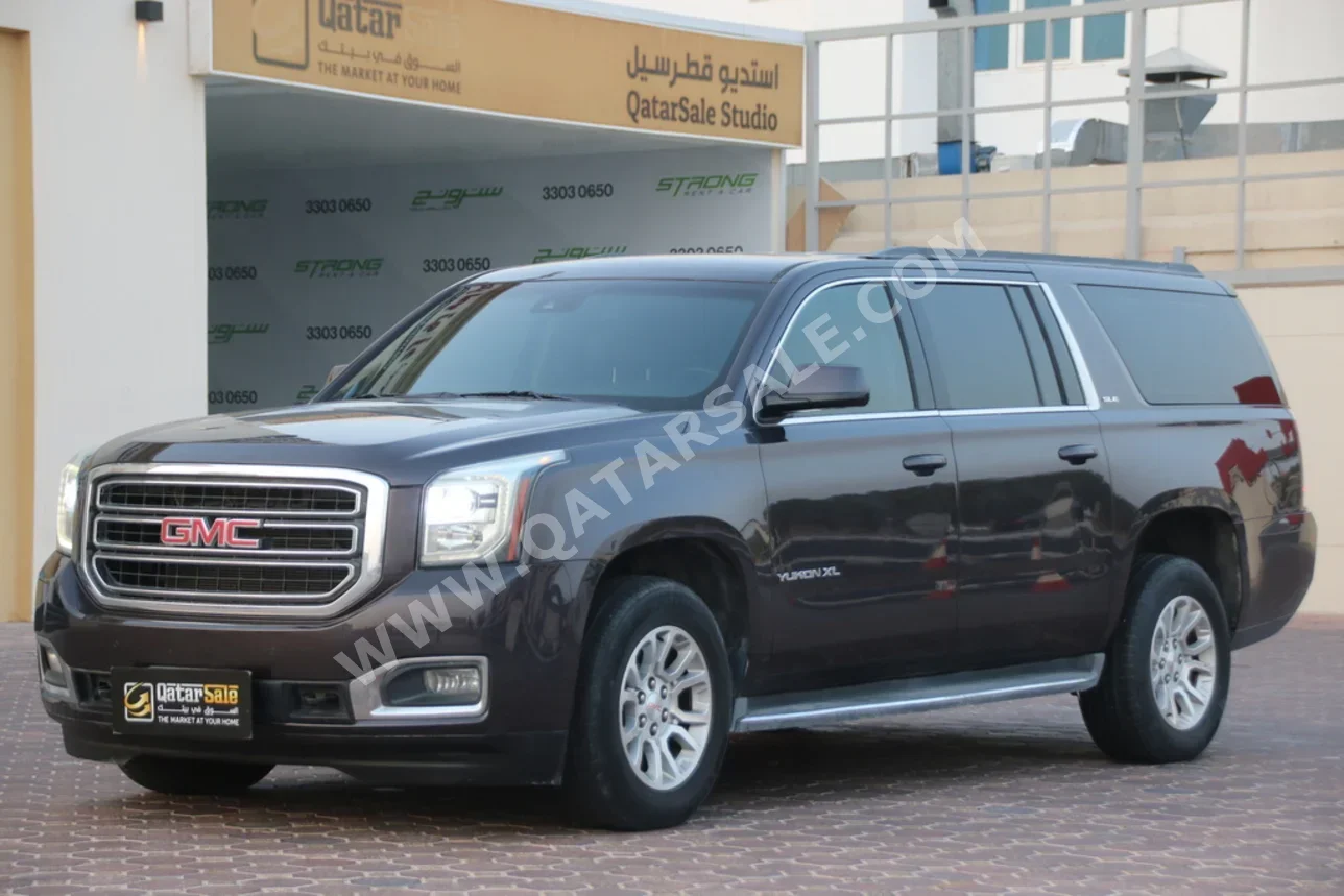 GMC  Suburban  2015  Automatic  229,000 Km  8 Cylinder  Rear Wheel Drive (RWD)  SUV  Purple
