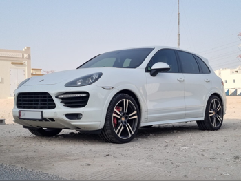 Porsche  Cayenne  GTS  2013  Automatic  300,000 Km  8 Cylinder  Four Wheel Drive (4WD)  SUV  White