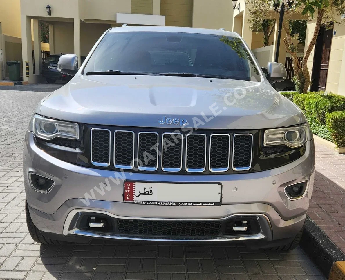 Jeep  Grand Cherokee  Overland  2015  Automatic  116,000 Km  8 Cylinder  Four Wheel Drive (4WD)  SUV  Gray