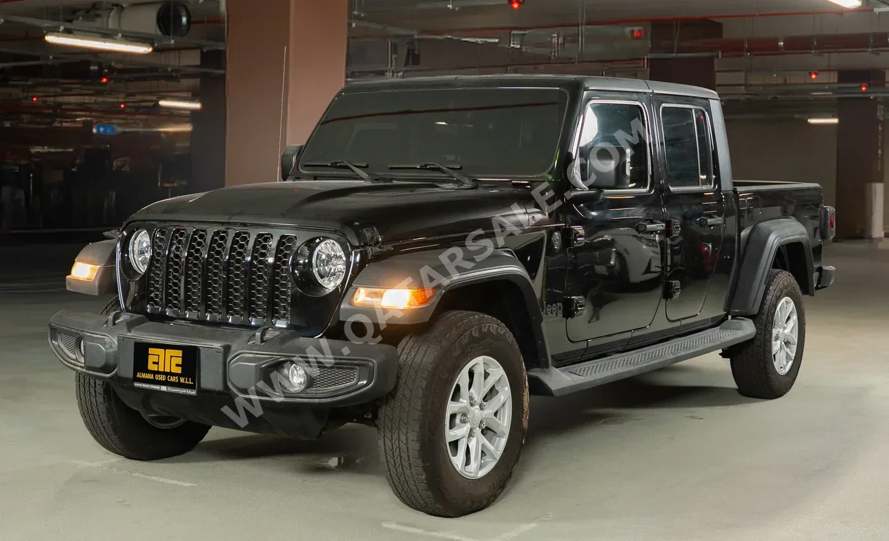 Jeep  Gladiator  2023  Automatic  700 Km  6 Cylinder  Four Wheel Drive (4WD)  Pick Up  Black  With Warranty