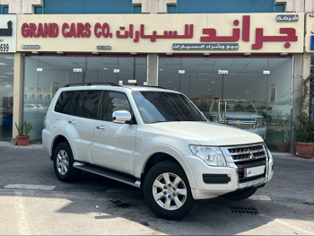 Mitsubishi  Pajero  GLS  2018  Automatic  135,000 Km  6 Cylinder  Four Wheel Drive (4WD)  SUV  White