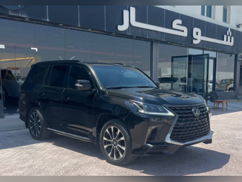 Lexus  LX  570  2021  Automatic  113,000 Km  8 Cylinder  Four Wheel Drive (4WD)  SUV  Black