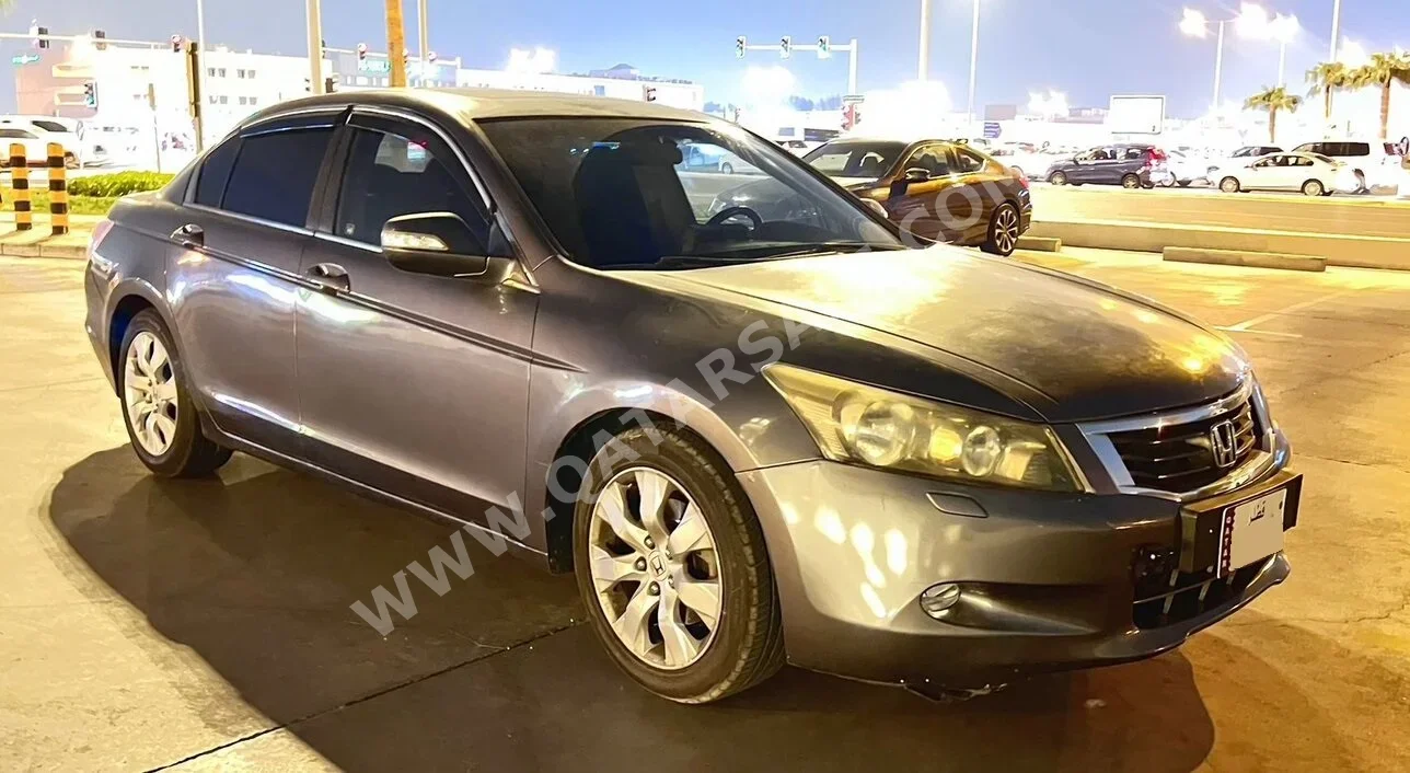 هوندا  اكورد  اي اكس ال  2008  اوتوماتيك  229,000 كم  6 سلندر  سحب امامي  سيدان  رمادي