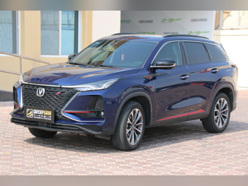 تشانجان  سي اس  75 بلس  2022  اوتوماتيك  30,000 كم  4 سلندر  دفع رباعي  اس يو في  أزرق غامق  تحت الضمان