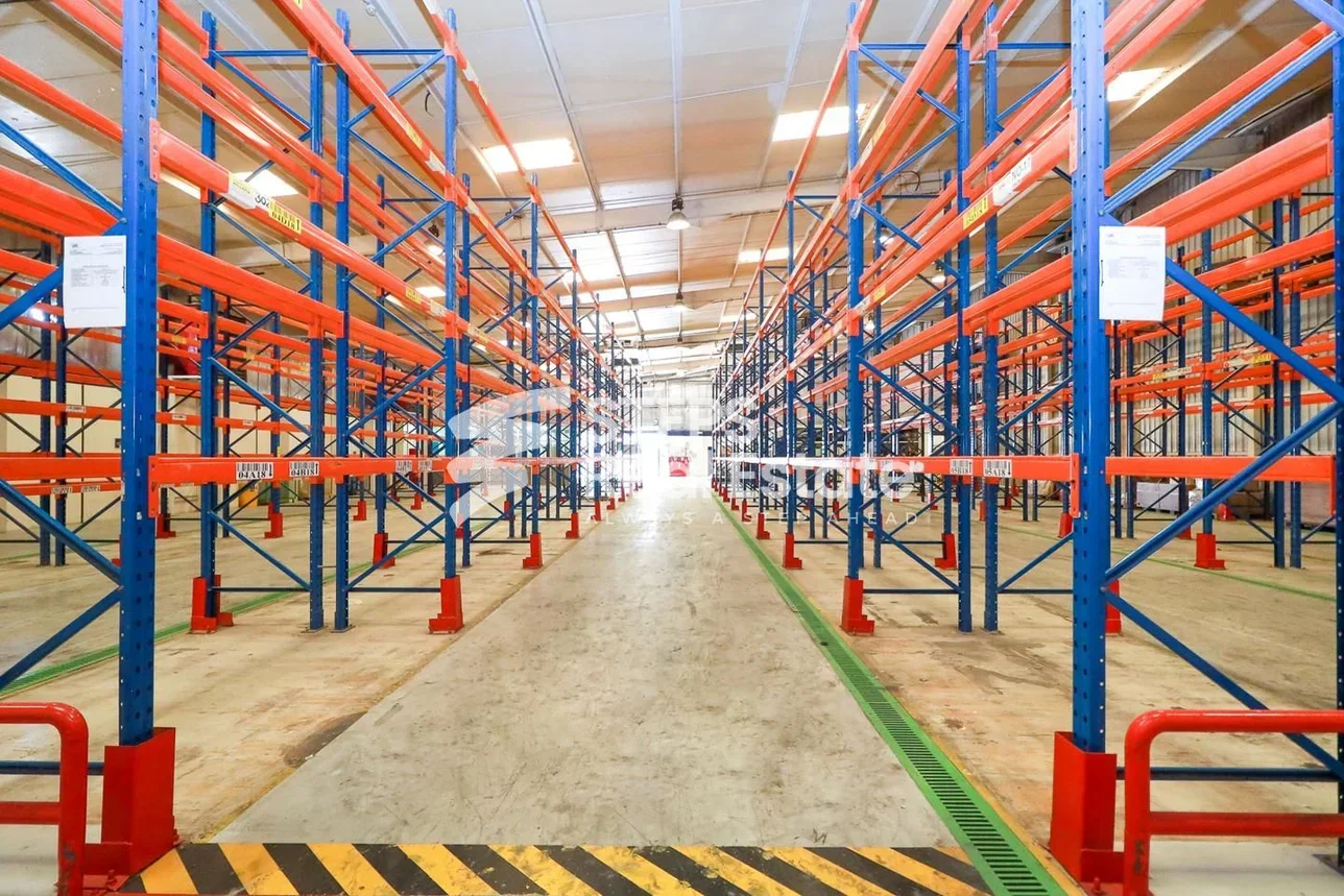 Warehouses & Stores - Al Rayyan  - Industrial Area  -Area Size: 3550 Square Meter