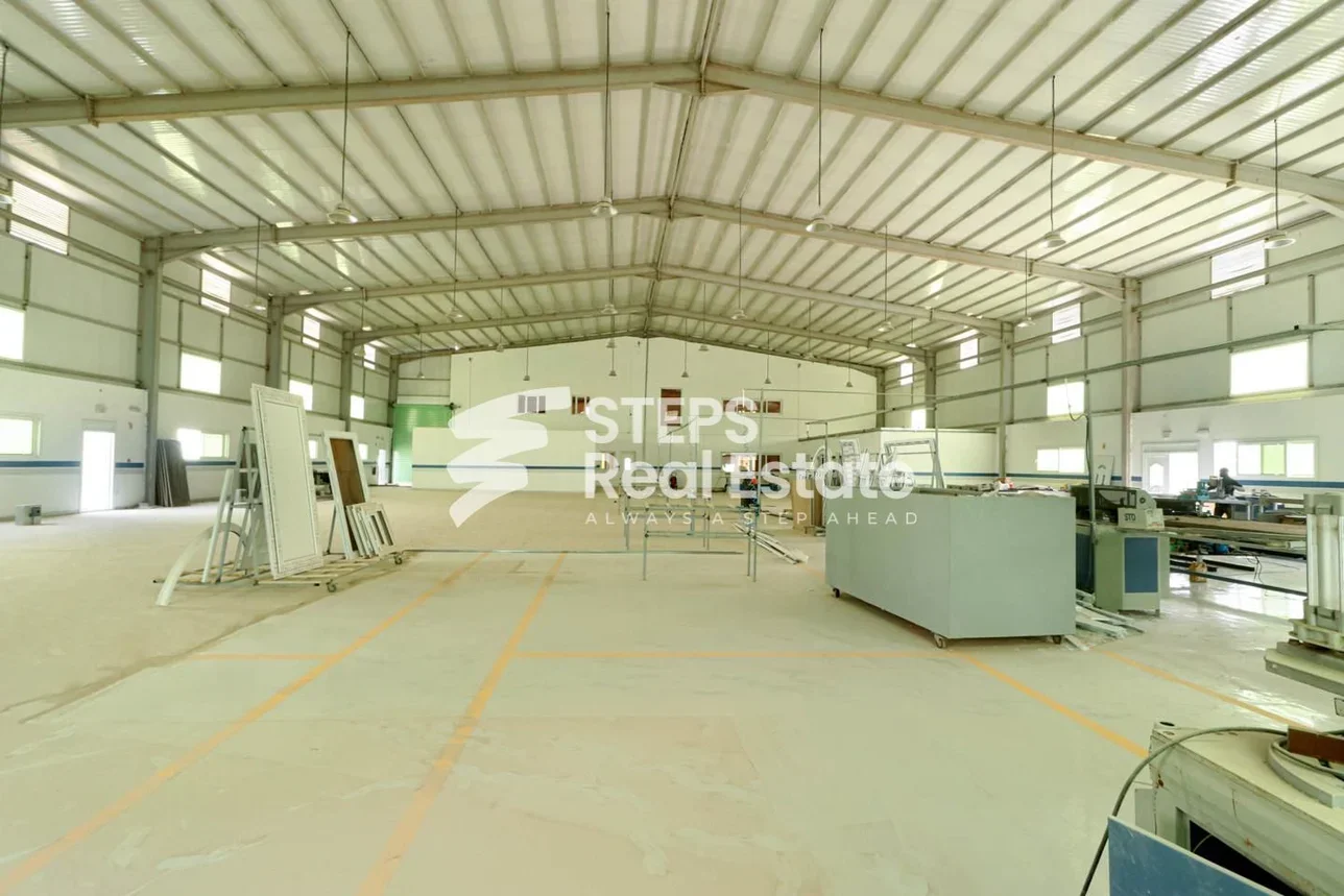 Warehouses & Stores - Al Rayyan  - Industrial Area  -Area Size: 3009 Square Meter