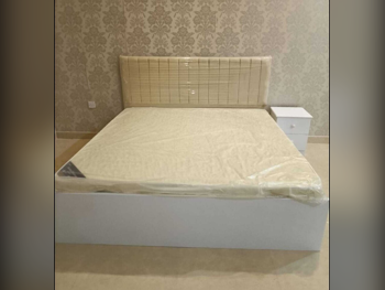 Beds - King  - Yellow  - Mattress Included  - With Bedside Table