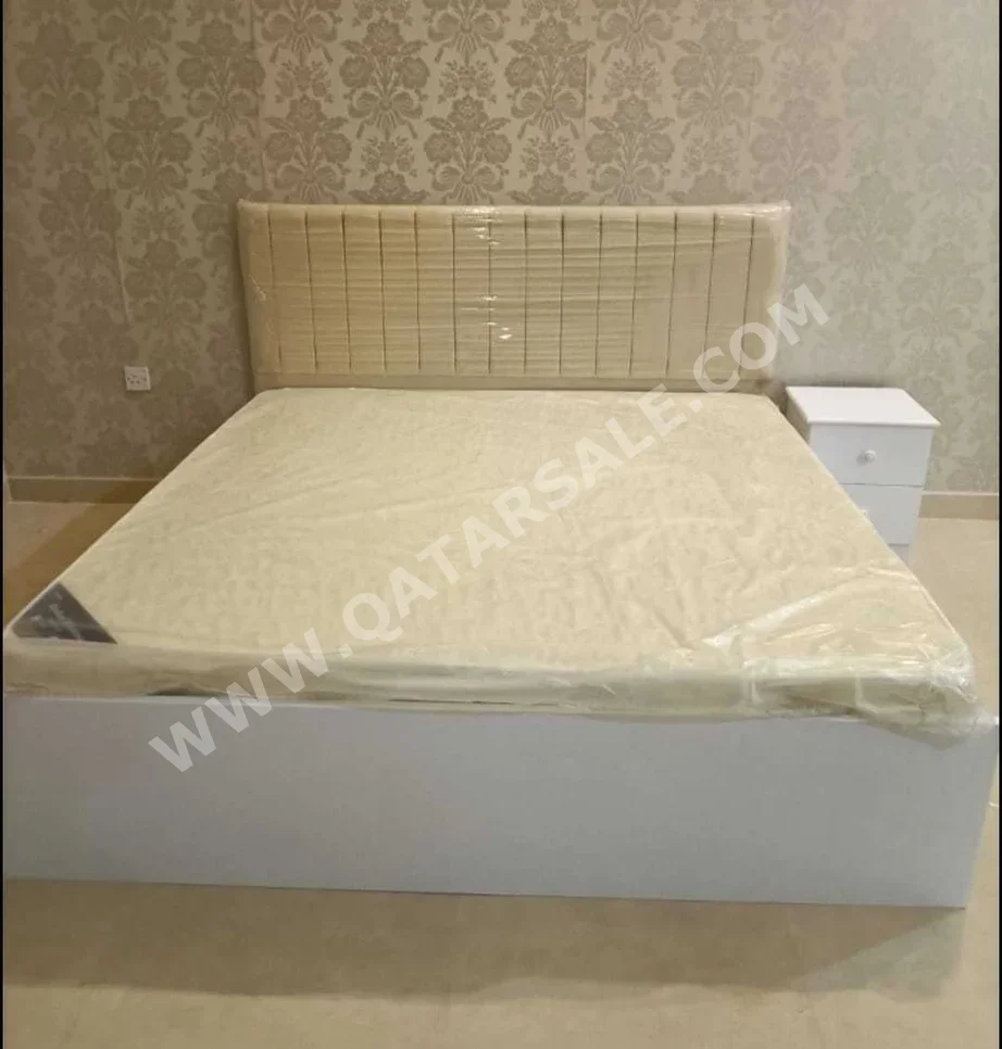 Beds - King  - Yellow  - Mattress Included  - With Bedside Table