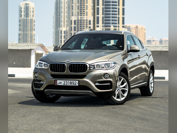 BMW  X-Series  X6  2017  Automatic  71,000 Km  6 Cylinder  Four Wheel Drive (4WD)  SUV  Gold