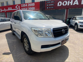 Toyota  Land Cruiser  G  2011  Automatic  143,000 Km  6 Cylinder  Four Wheel Drive (4WD)  SUV  White