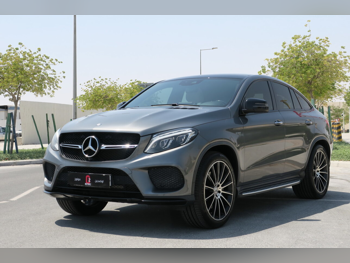 مرسيدس - بنز  جي ال اي  43 AMG  2017  اوتوماتيك  41,000 كم  8 سلندر  دفع رباعي  اس يو في  رمادي
