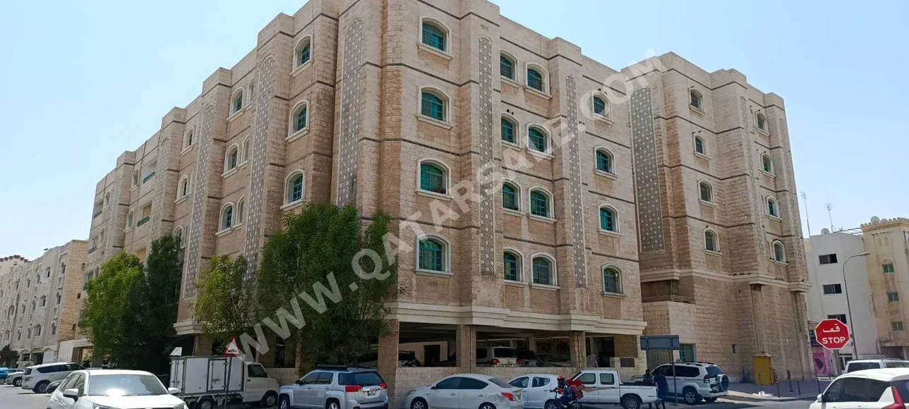 2 غرف نوم شقة للايجار في الدوحة - المنصورة غير مفروشة