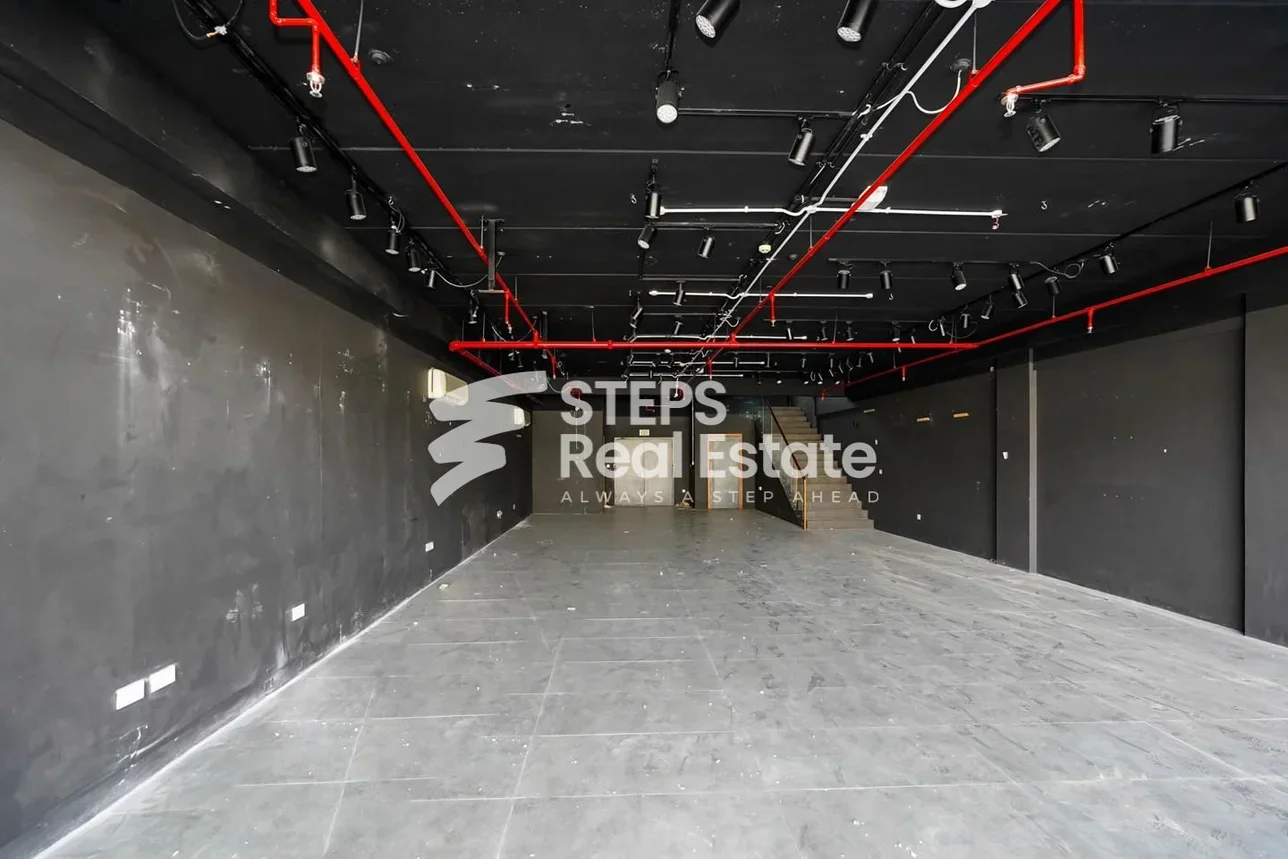 Commercial Shops - Not Furnished  - Al Rayyan  For Rent  - Ain Khaled