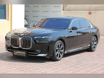 BMW  7-Series  735 i  2023  Automatic  10,000 Km  6 Cylinder  Rear Wheel Drive (RWD)  Sedan  Black  With Warranty