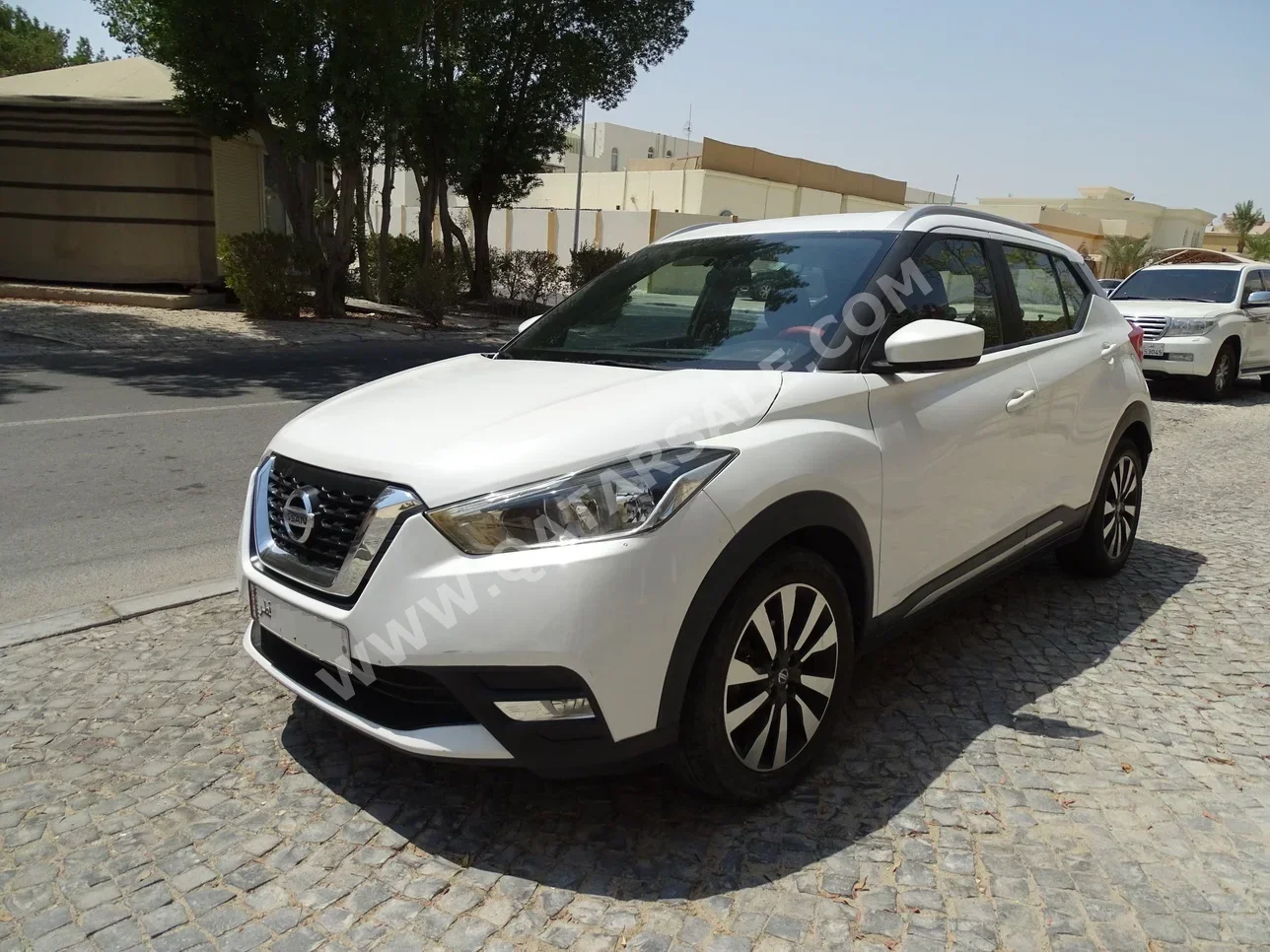 Nissan  Kicks  2017  Automatic  153,000 Km  4 Cylinder  Front Wheel Drive (FWD)  SUV  White