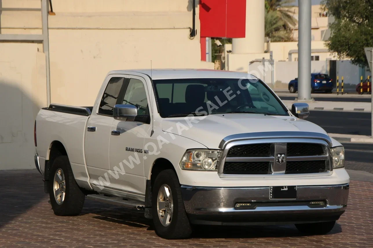 Dodge  Ram  1500  2012  Automatic  255,000 Km  8 Cylinder  Four Wheel Drive (4WD)  Pick Up  White