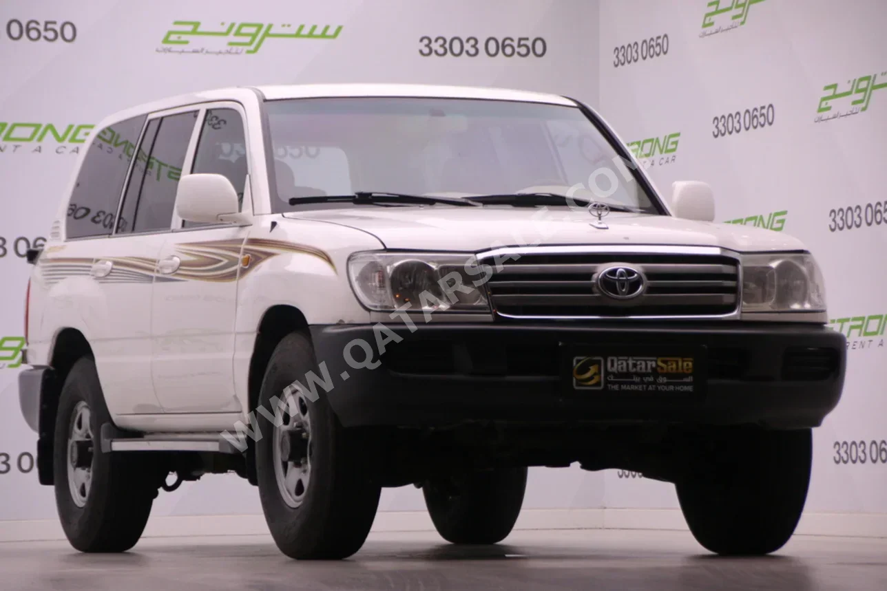 تويوتا  لاند كروزر  جي اكس  2007  عادي  360,000 كم  6 سلندر  دفع رباعي  اس يو في  أبيض