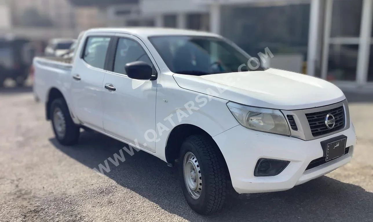 نيسان  نافارا  2019  عادي  258,000 كم  4 سلندر  دفع خلفي  بيكب  أبيض